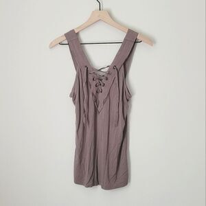 Gimmicks by BKE Lace Up V-Neck Tank Top in Taupe Size Small